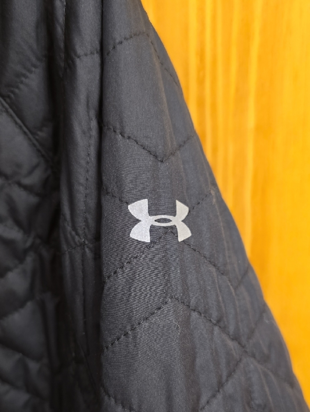 Under Armour Black Quilted Half-Zip Hooded Pullover - Picture 3 of 4